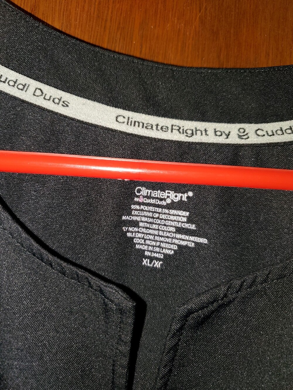Climate Right Cuddl Duds Black Scrub Top Bundle Sz Xl - Picture 2 of 3